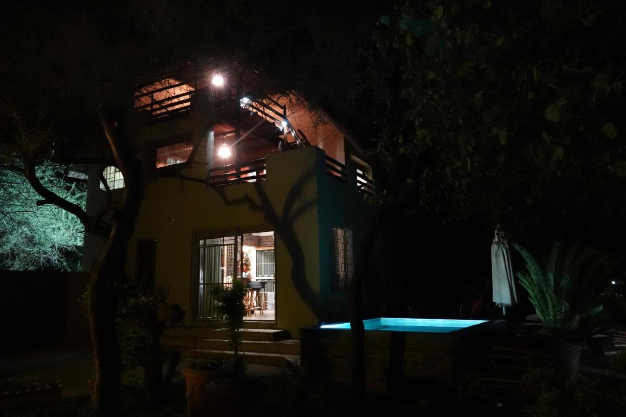 Marloth Park Hippo House Villa Exterior photo